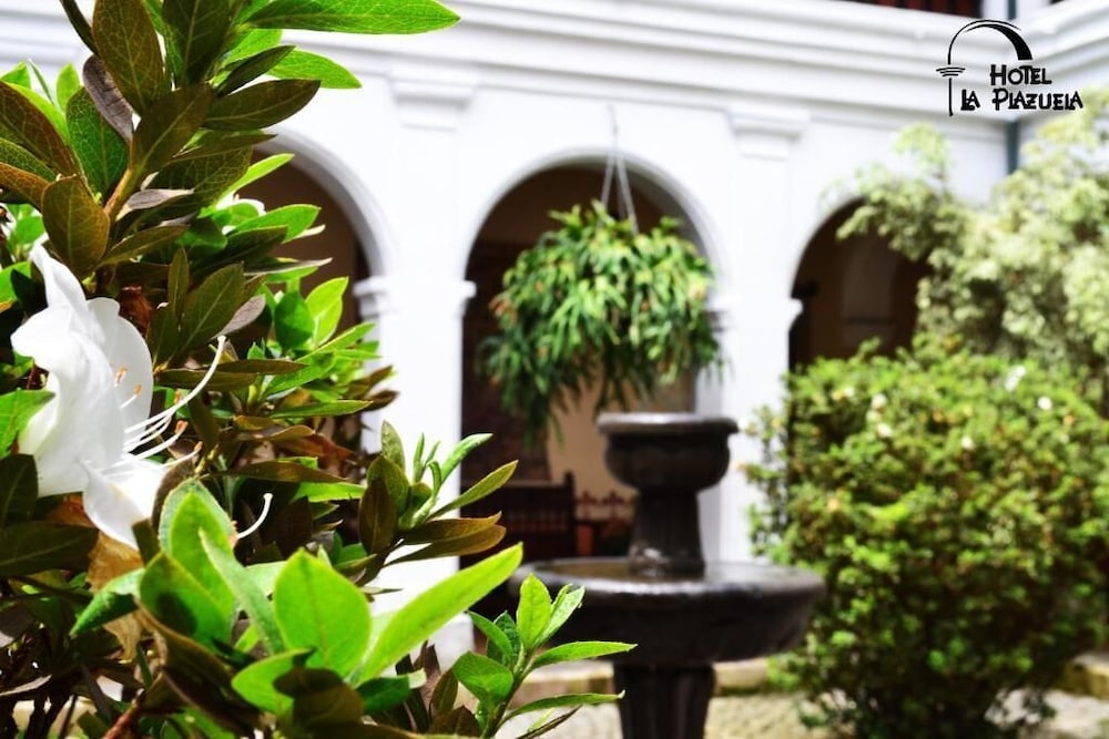 Hotel La Plazuela by null