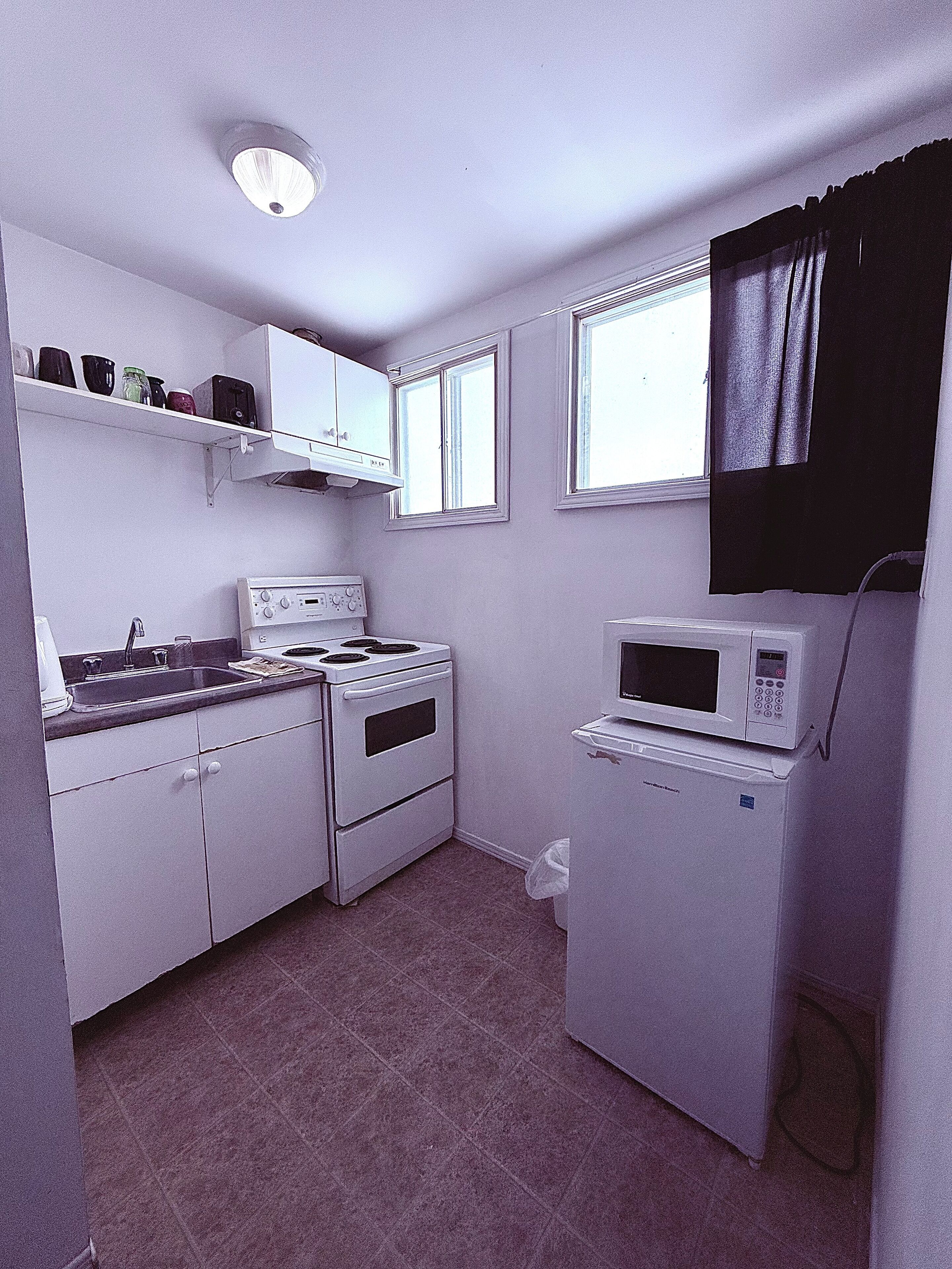 Studio with Sofa Bed and Kitchen | Private kitchen | Fridge, coffee/tea maker, cleaning supplies