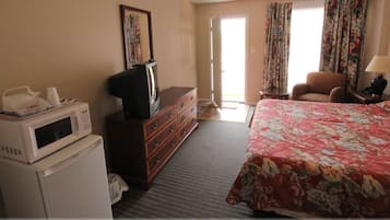 Standard Room, 1 King Bed | Free WiFi