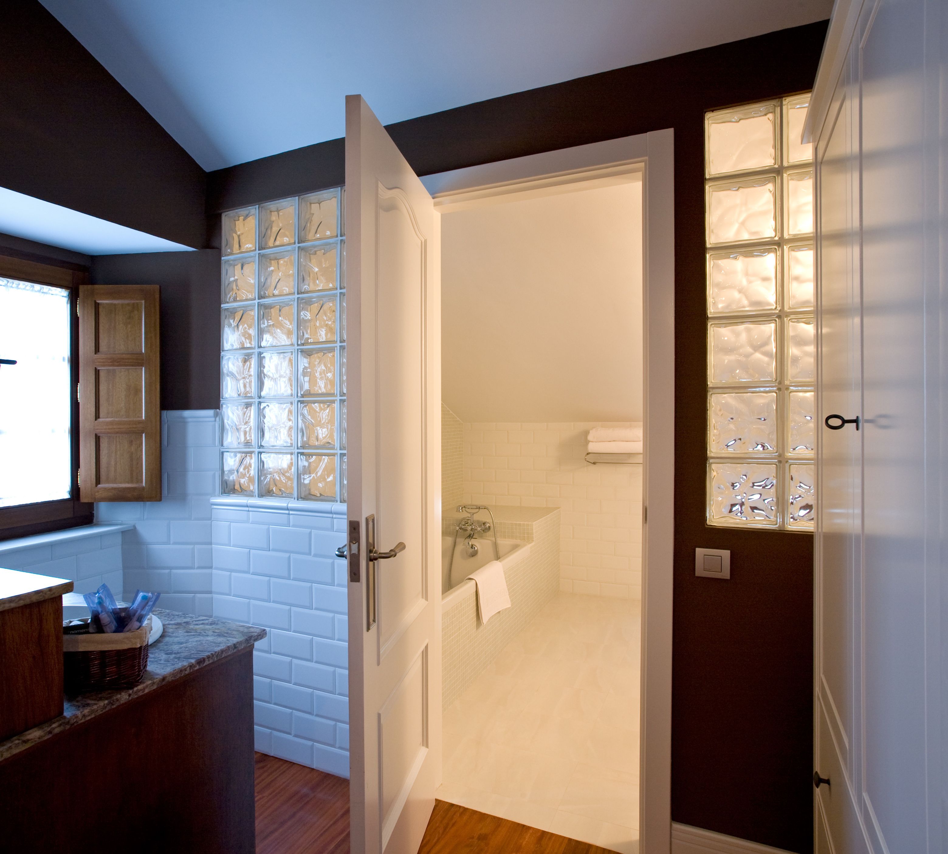 standard double room | bathroom | rainfall showerhead, free toiletries, hair dryer, bidet