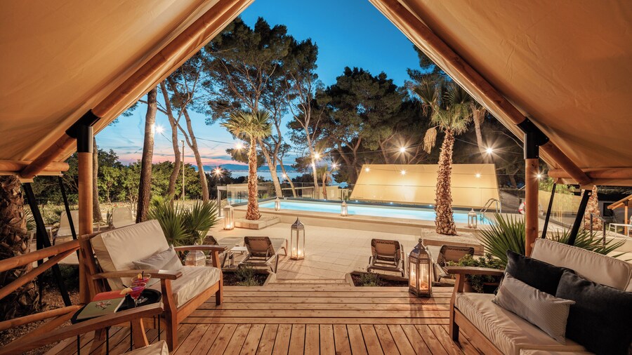 Waterman Beach Village