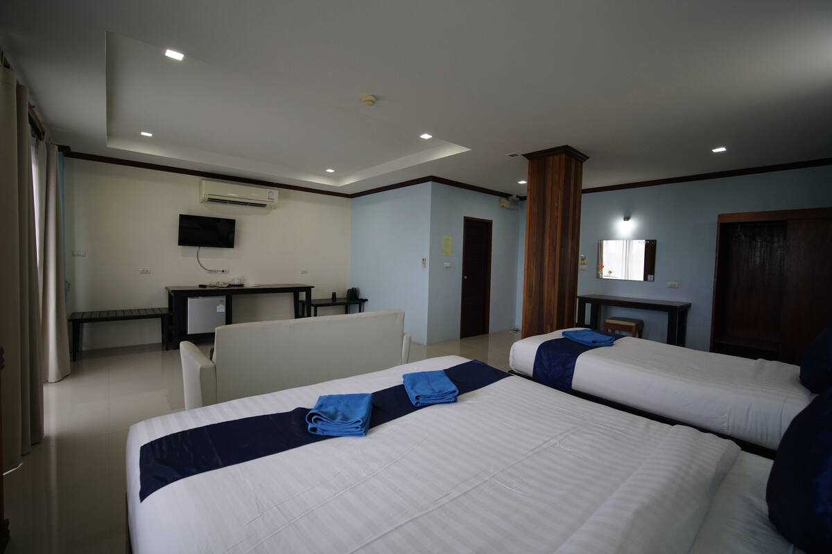 Triple Room with Sea View | Wifi gratis