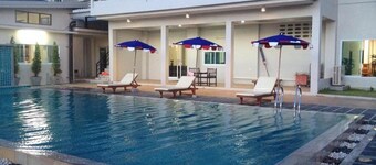 Sea Mountain Khanom Hotel