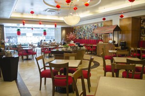 Lunch served - Plaza Grand Hotel (Kuala Lumpur)