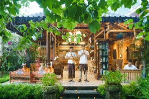 Reception - Ubud Raya Villa (Ubud)
