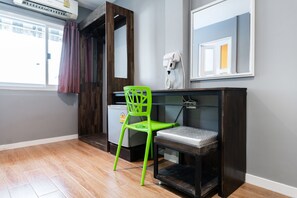 Superior Double Room, 1 Double Bed | In-room safe, desk, free WiFi - The Richy Place Guest House (Bangkok)