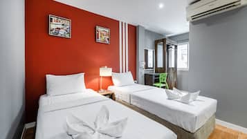 Superior Twin Room, 2 Single Beds | In-room safe, desk, free WiFi