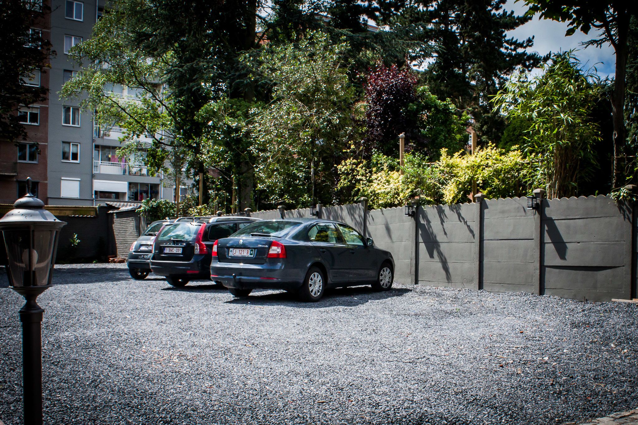 self-parking (surcharge) 10 per day