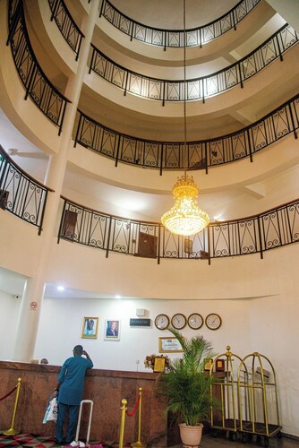 Denis Hotel