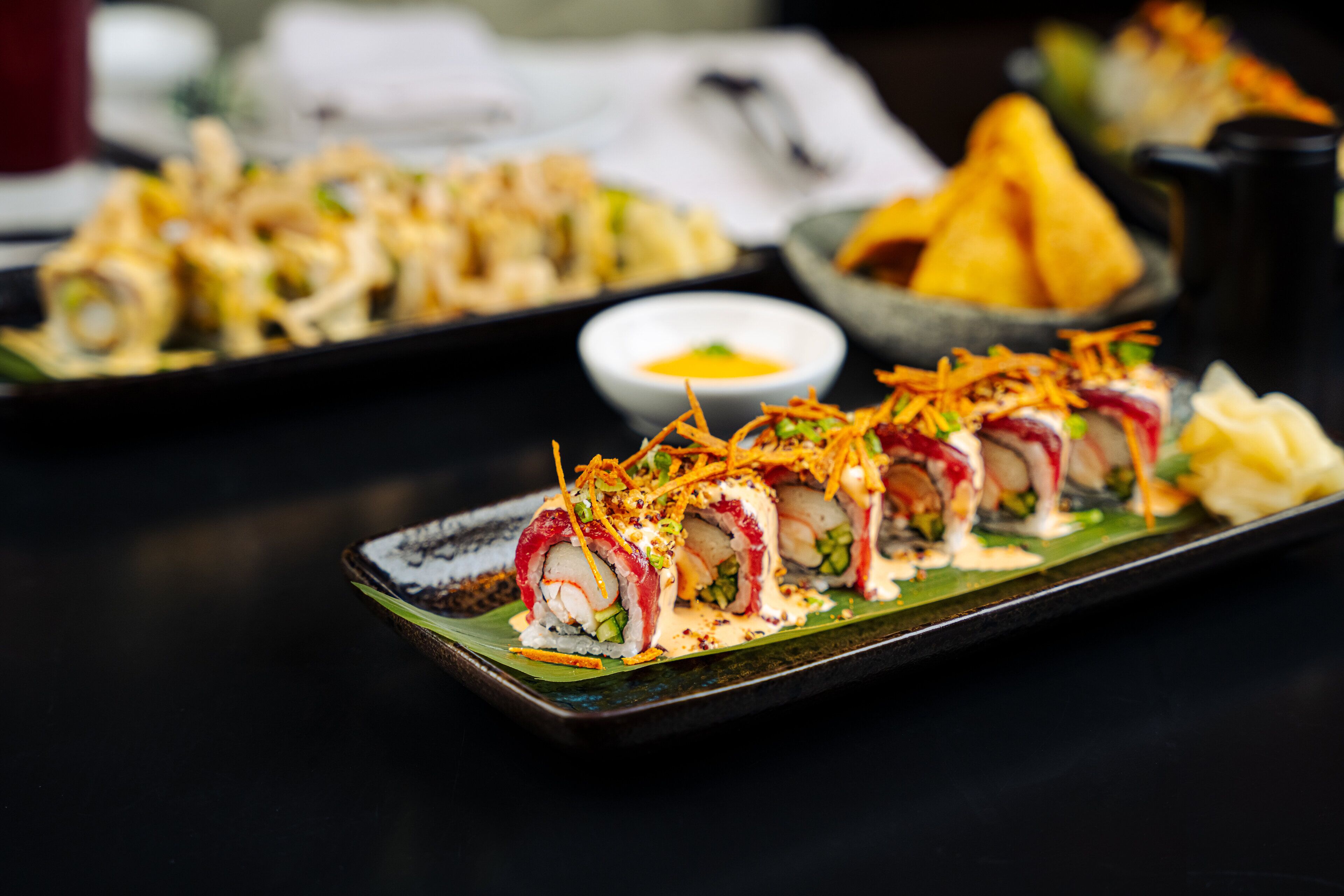 2 restaurants; breakfast, lunch, dinner and brunch served 