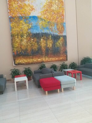 Sala de estar en el lobby