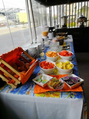 Free daily full breakfast