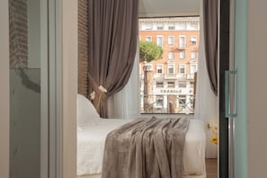 Studio Suite, City View | View from room