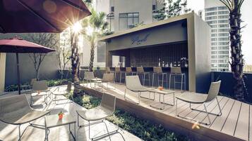 Bar (en la propiedad)