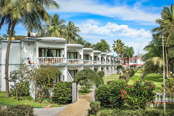 Premium bedding, minibar, in-room safe, individually decorated