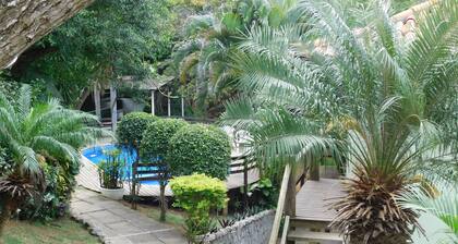 Pousada Sarata Village Ferradura