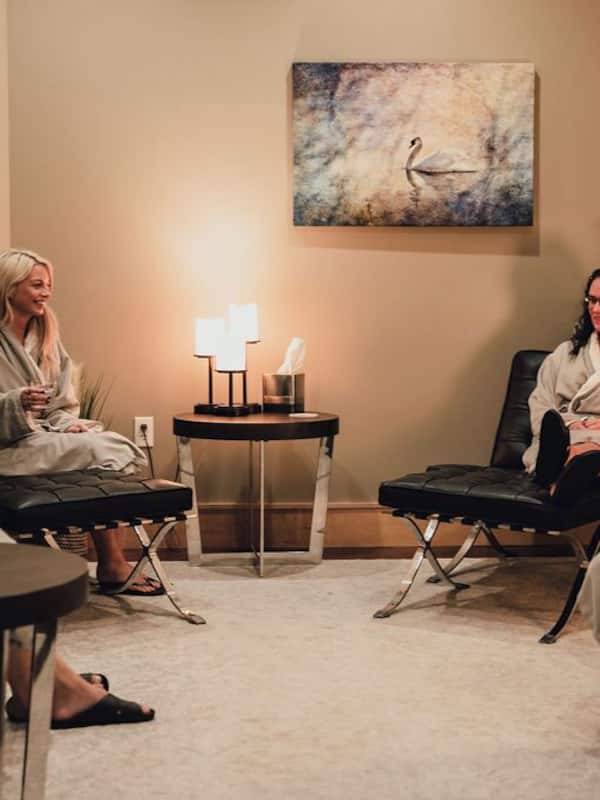 Couples treatment room(s), sauna, body treatments, deep-tissue massages