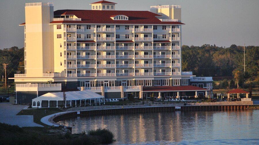 The Inn At Harbor Shores