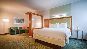 Premium bedding, Tempur-Pedic beds, in-room safe, desk