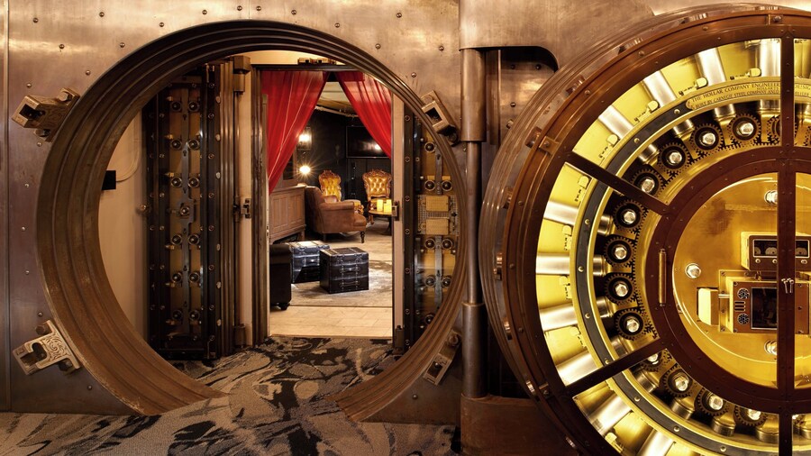 Metropolitan at The 9, Autograph Collection
