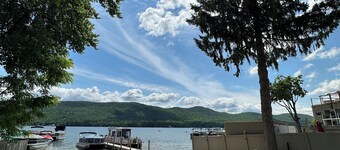 O'Sullivan's On The Lake Motel