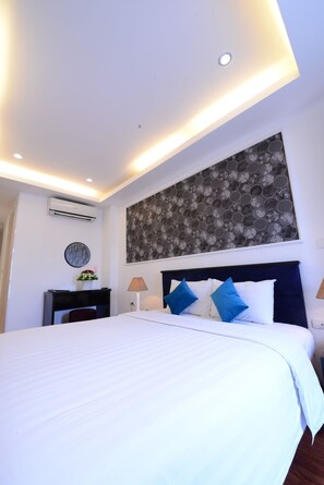 1 Schlafzimmer, Minibar, Zimmersafe, Schreibtisch