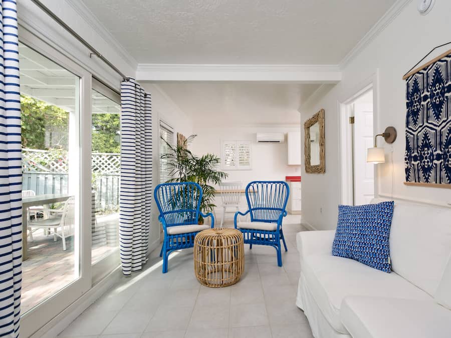 Apartment, 1 Bedroom (Corraline) | Living area | 45-inch Smart TV with cable channels, TV