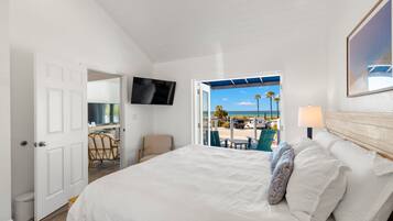 Suite Deluxe, 1 très grand lit, vue sur la plage (Magnolia) | Vue sur la plage ou l’océan