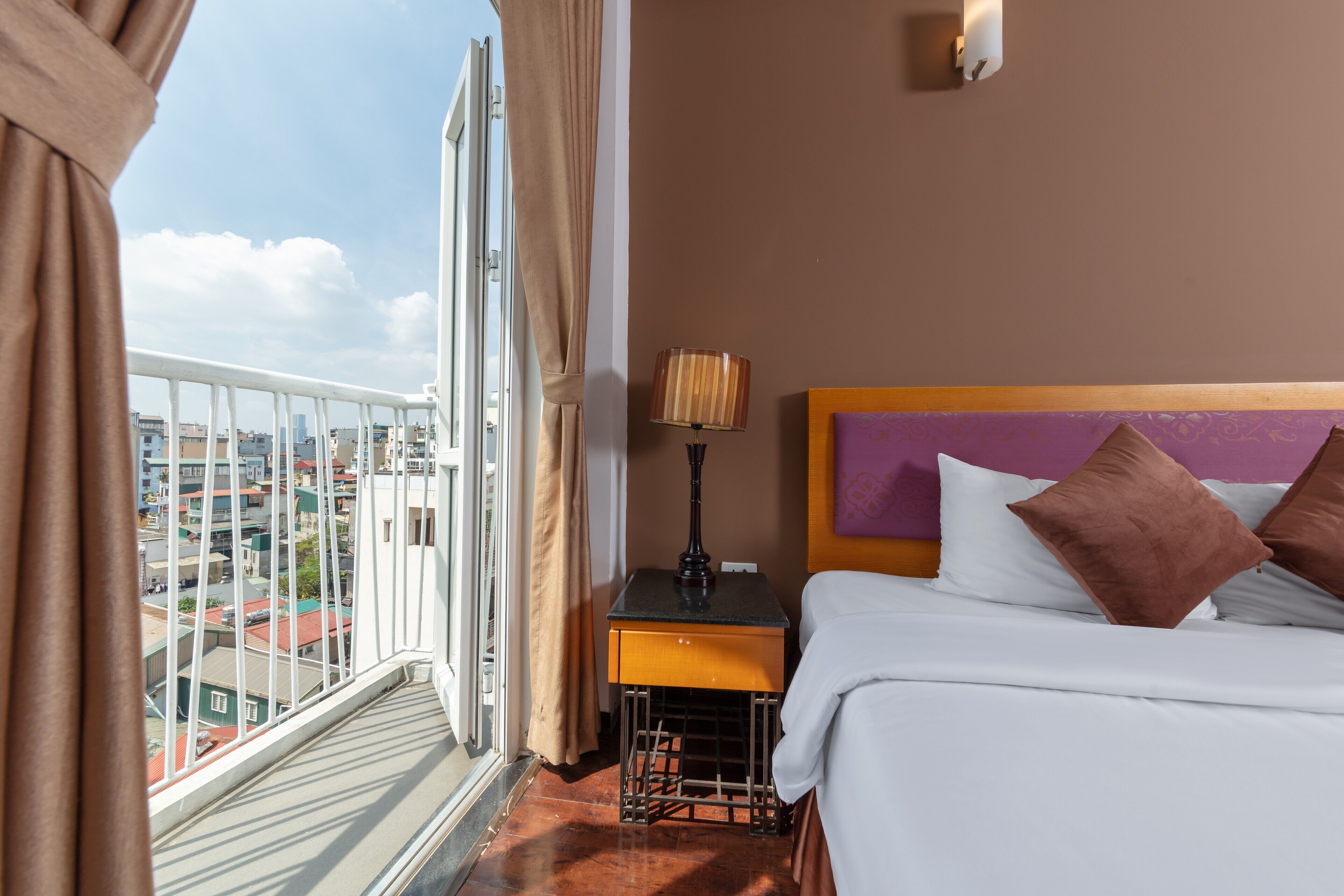 Foto - Golden Sunshine Villa Hotel and Travel