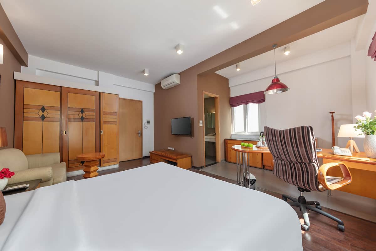 Suite Premium | 1 camera, biancheria da letto ipoallergenica, copriletto in piuma