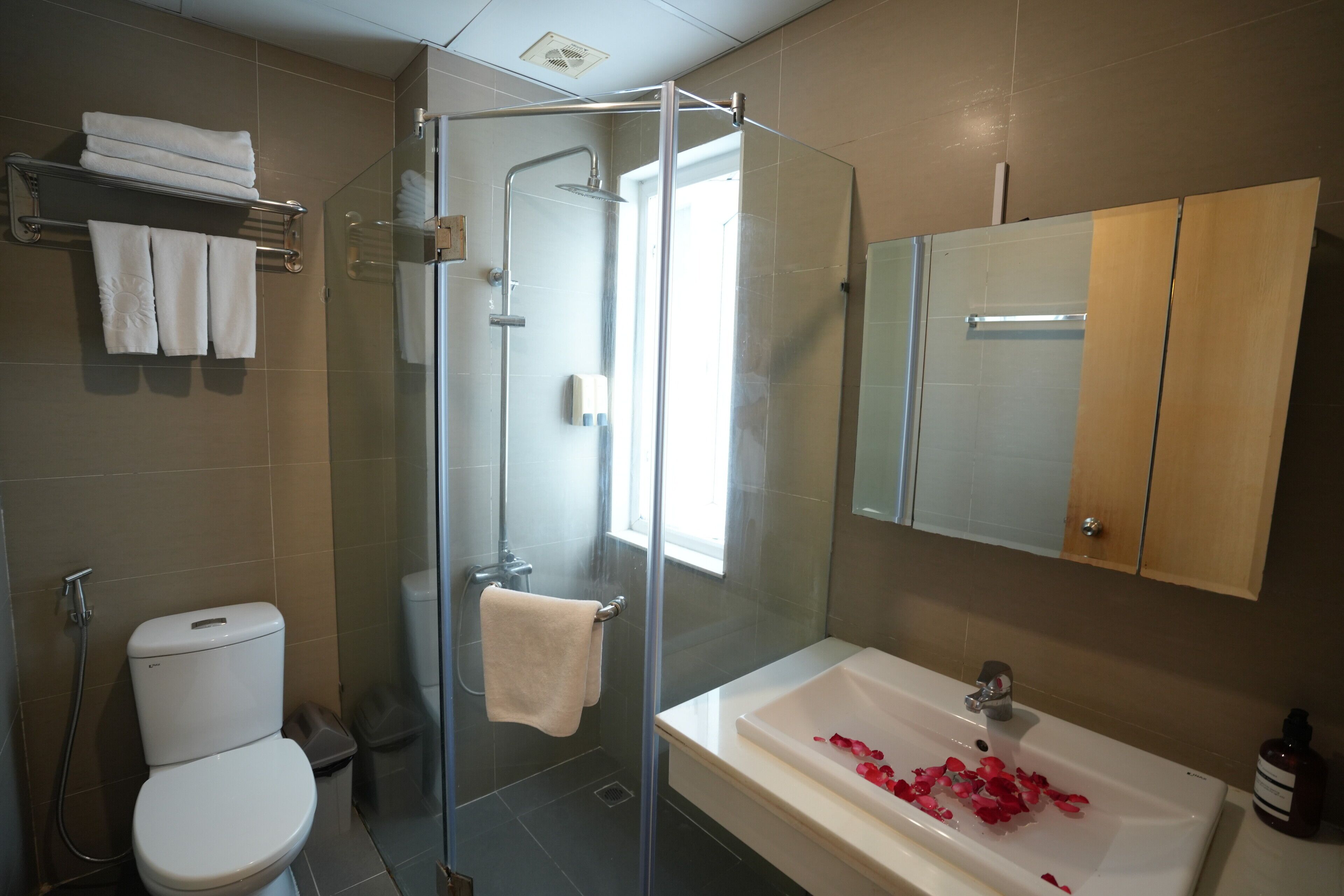 Foto - Golden Sunshine Villa Hotel and Travel