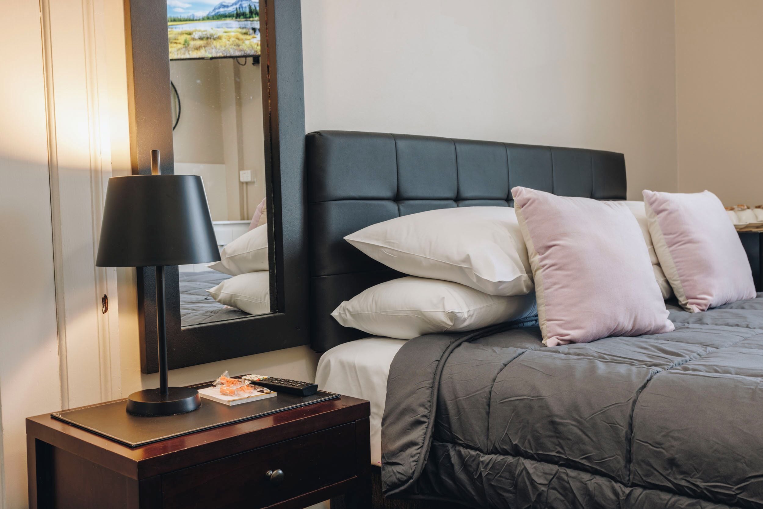 Habitación familiar, baño compartido | Wifi gratis y ropa de cama