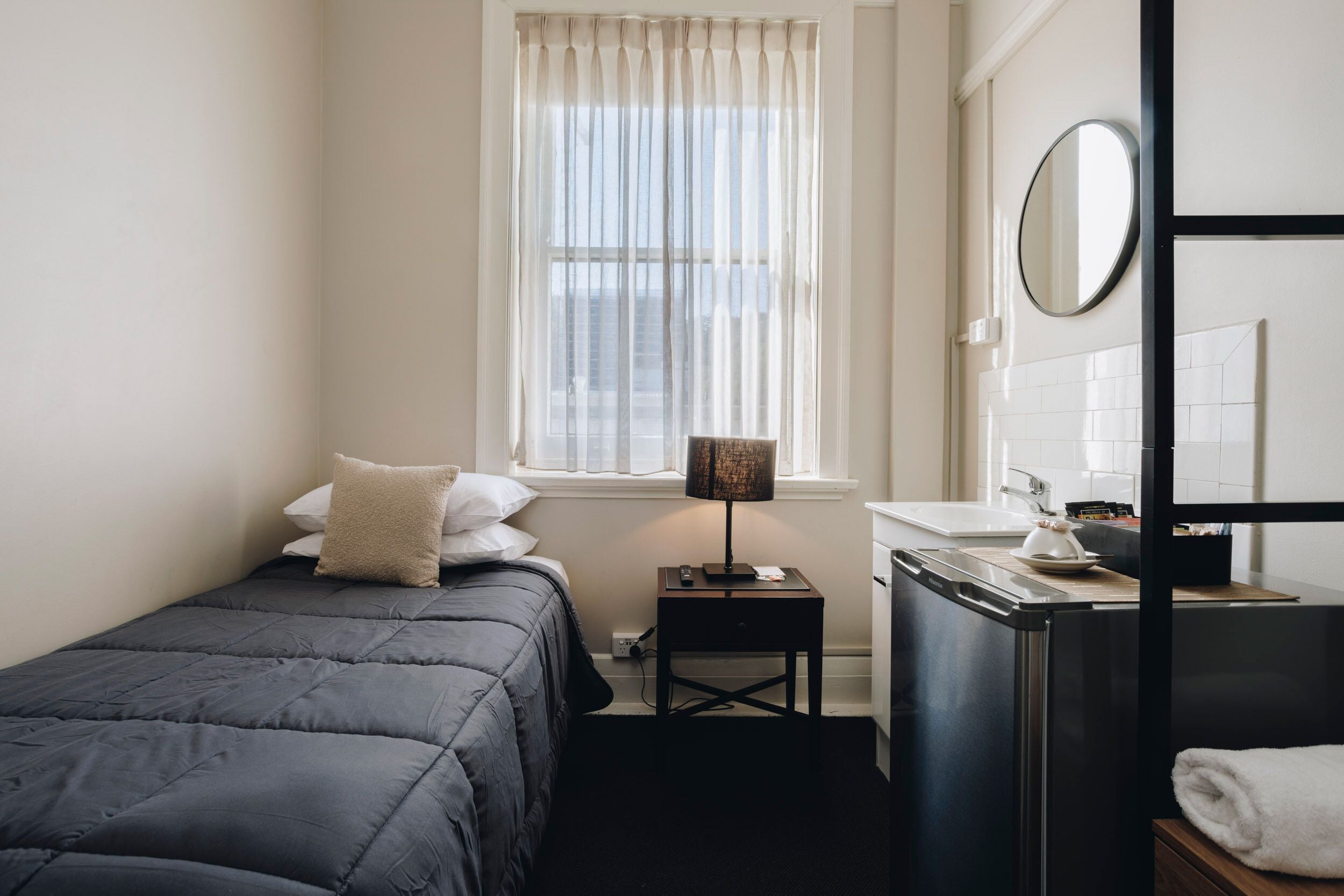 Einzelzimmer, Gemeinschaftsbad | Kostenloses WLAN, Bettwäsche