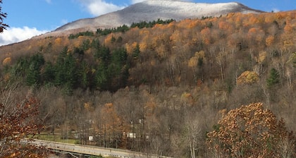 Aerie Inn of Vermont