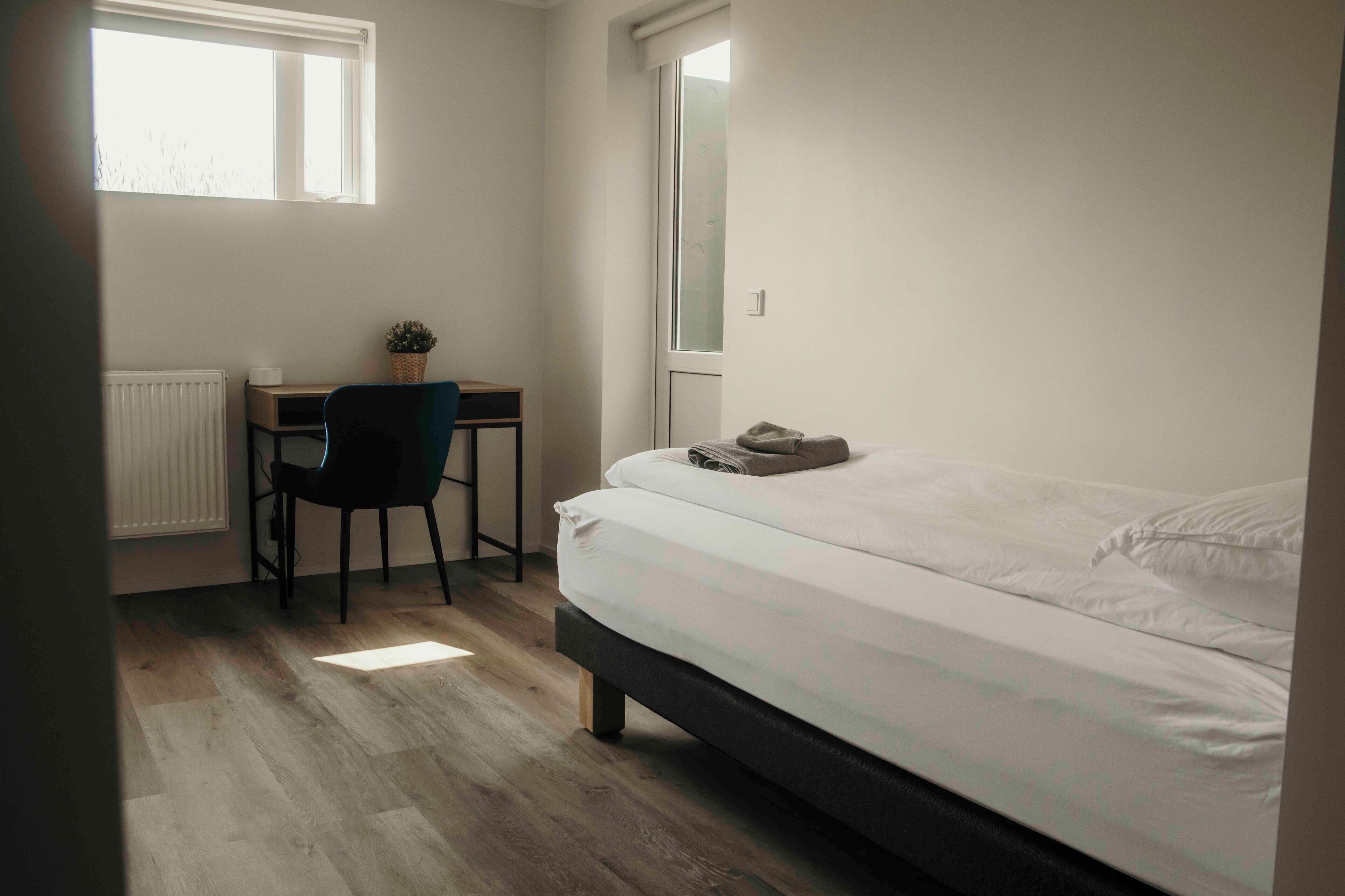 Premium bedding, in-room safe, individually furnished, blackout curtains