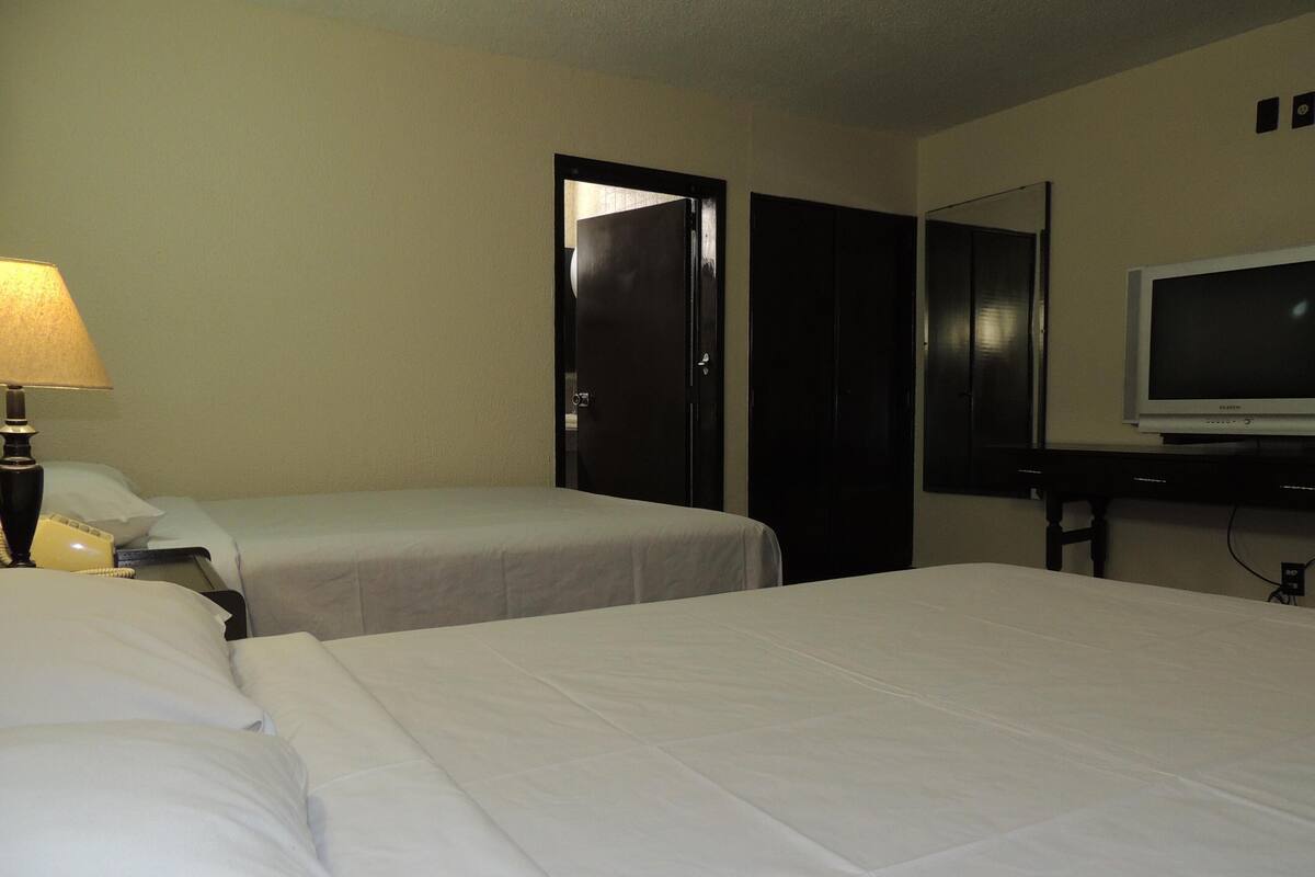 Wifi gratis y ropa de cama 