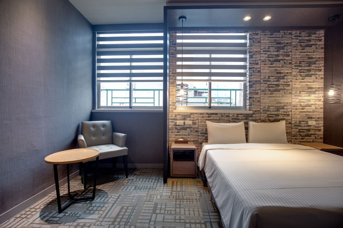 Classic Double Room, Corner