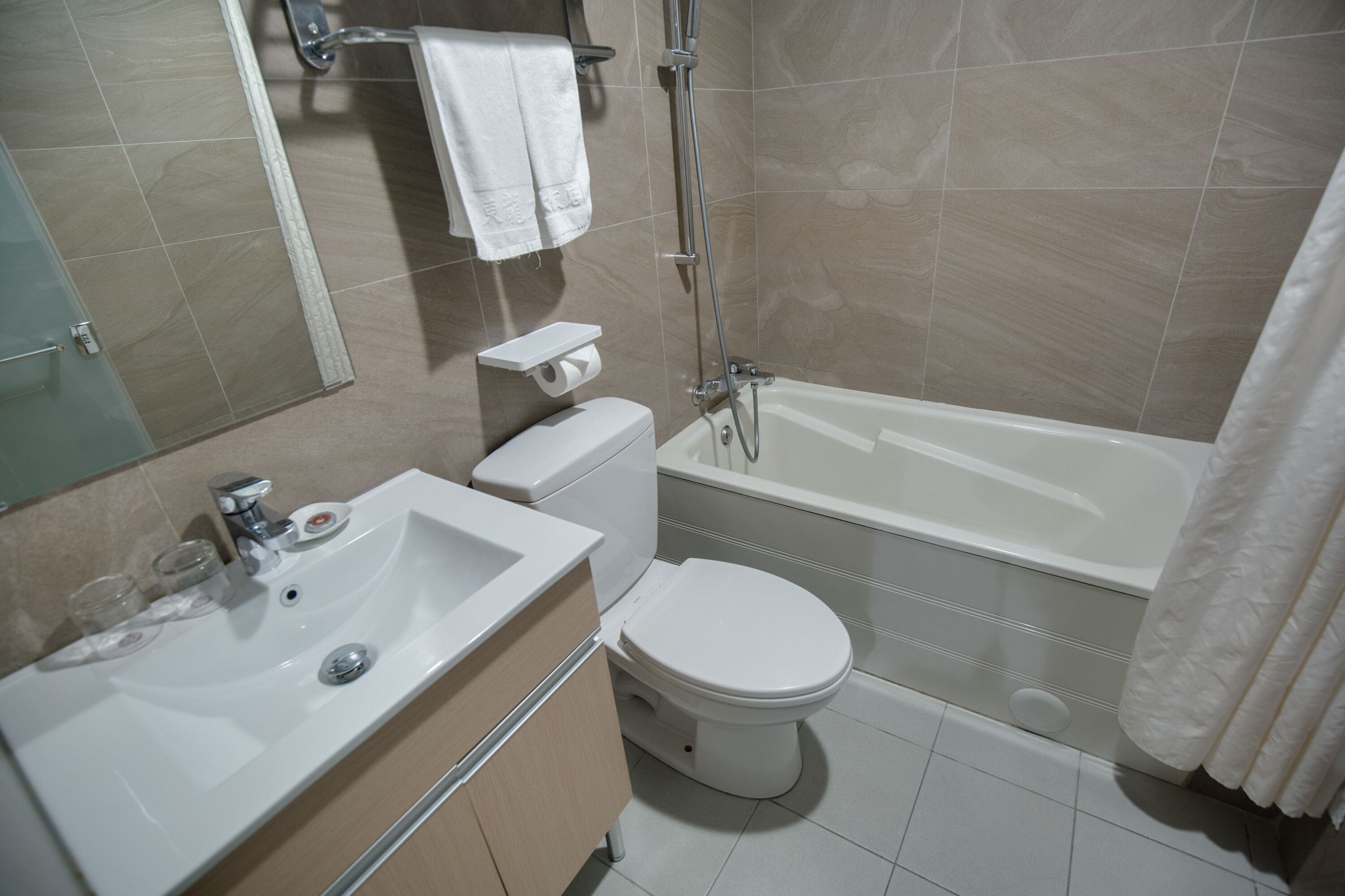 shower, free toiletries, hair dryer, slippers