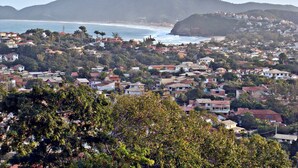 View from property - Sunset Hostel & Suites (Búzios)