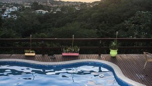 Outdoor pool - Sunset Hostel & Suites (Búzios)