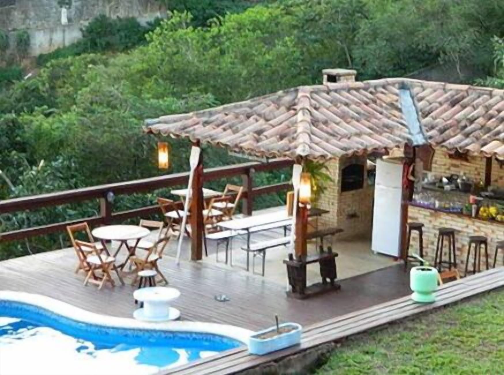 Bar junto a la alberca