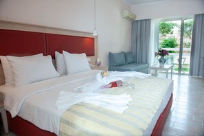 Family Room Open Plan | Kameruitzicht