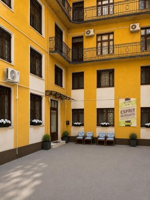 Front of property - Esprit Hotel Budapest (Budapest)