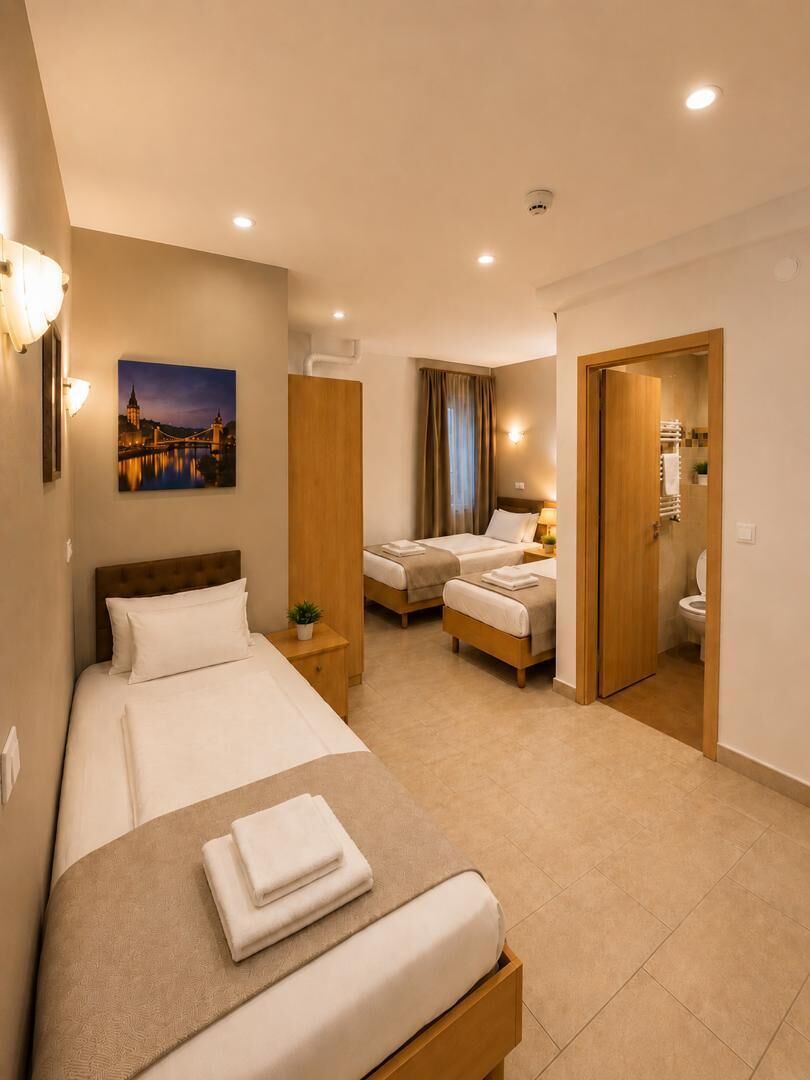Basic Triple Room | Soundproofing, free cribs/infant beds, free WiFi