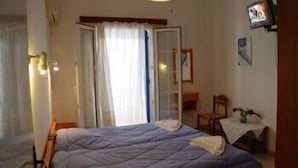 Standard Room | Iron/ironing board (on request), cribs (free), rollaway beds - Vakhos Hotel (Naxos)
