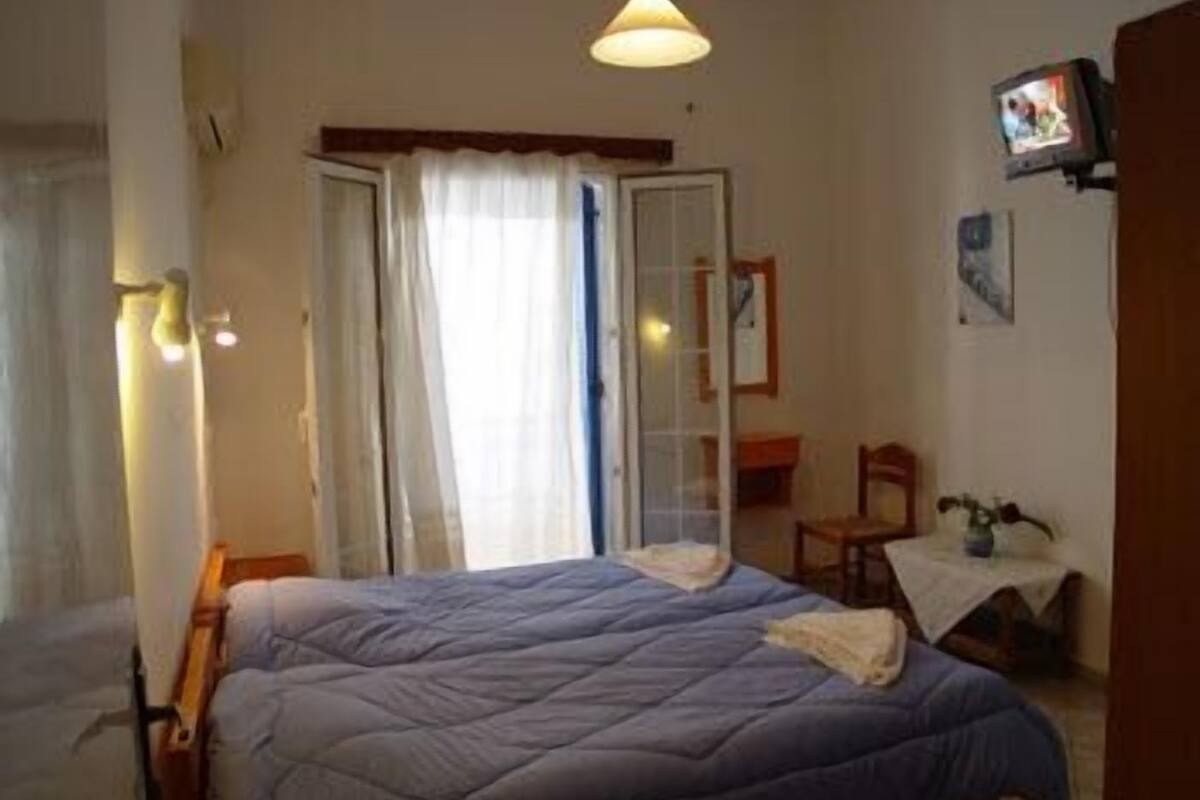 Habitació estàndard | Planxa i posts de planxar, bressols gratuïts i llits addicionals 