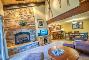 公寓式客房, 3 间卧室 | 大堂酒廊