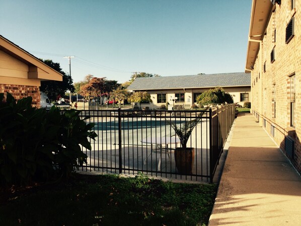 Außenpool (je nach Saison geöffnet)