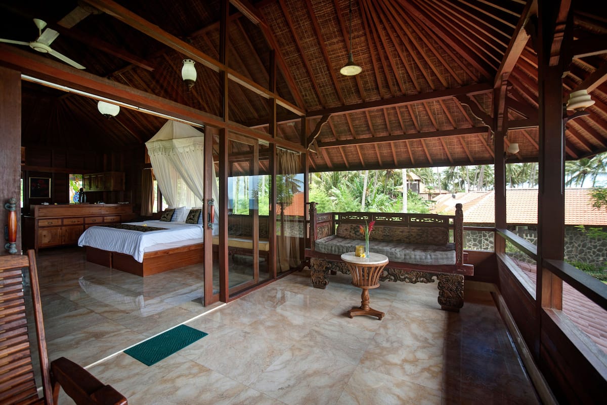 Suite (Sea Breeze 2)