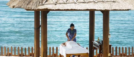 Couples treatment room(s), body treatments, body wraps, body scrubs